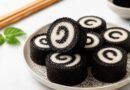 No Bake Oreo Sushi Rolls