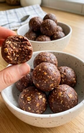 Chocolate Energy Bites